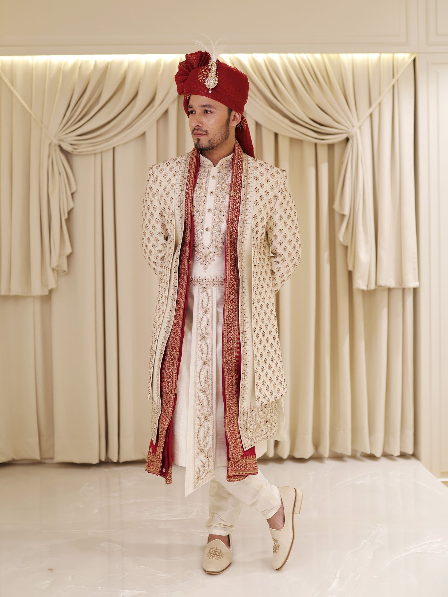 Jashnn Off White Sherwani with Dupatta - Main Image