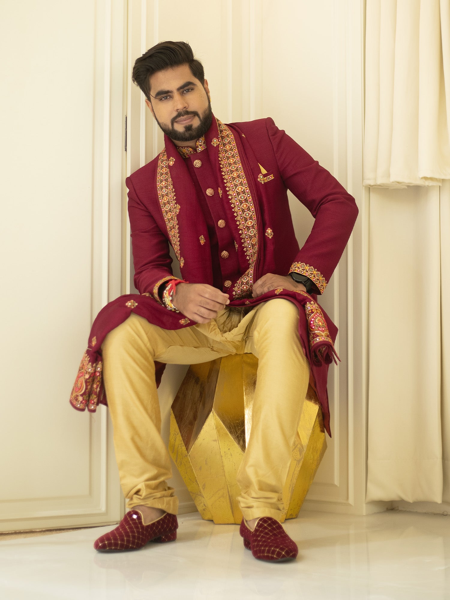 Anirudh Maroon Sherwani with Dupatta