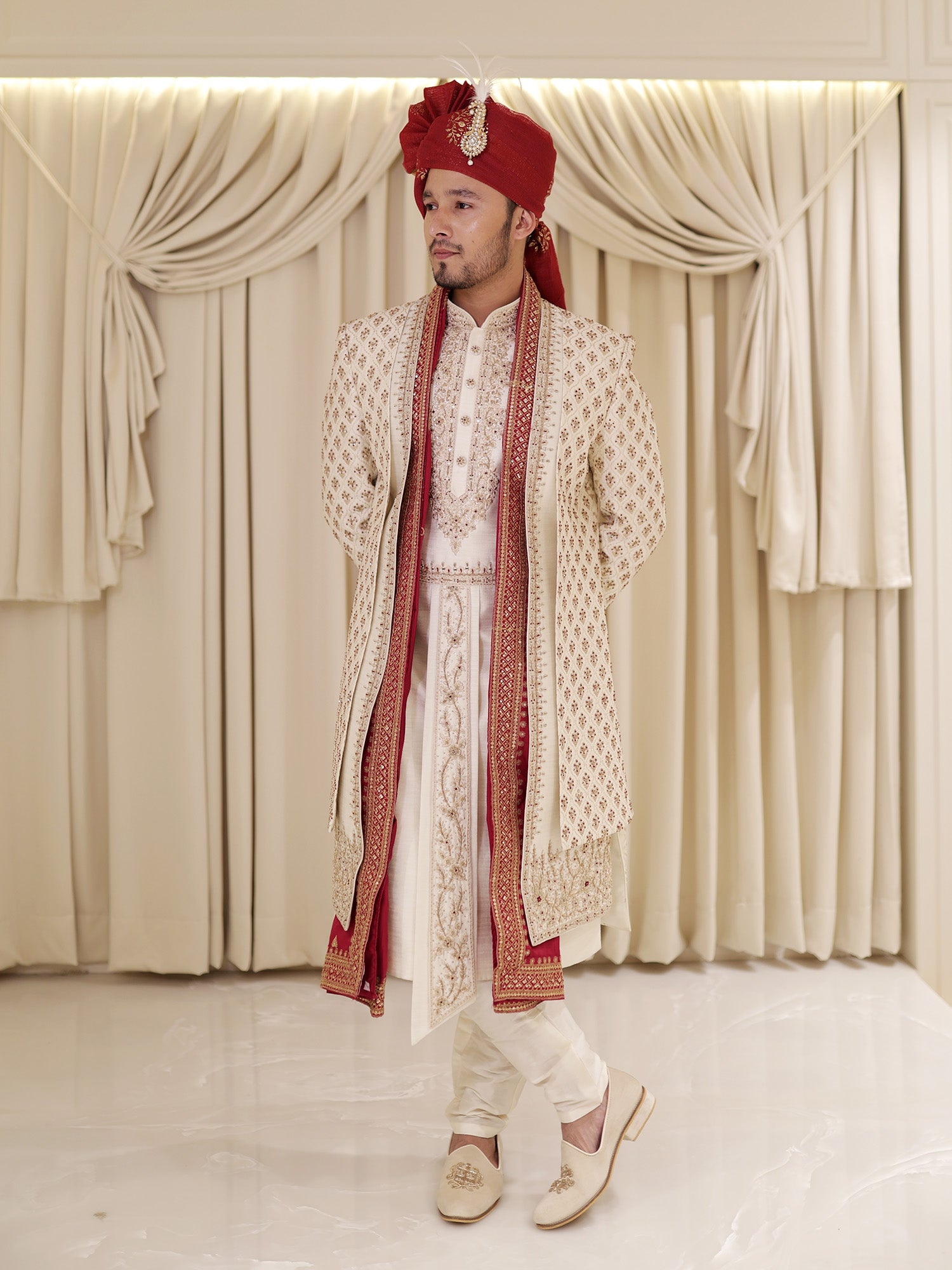 Jashnn Off White Sherwani with Dupatta
