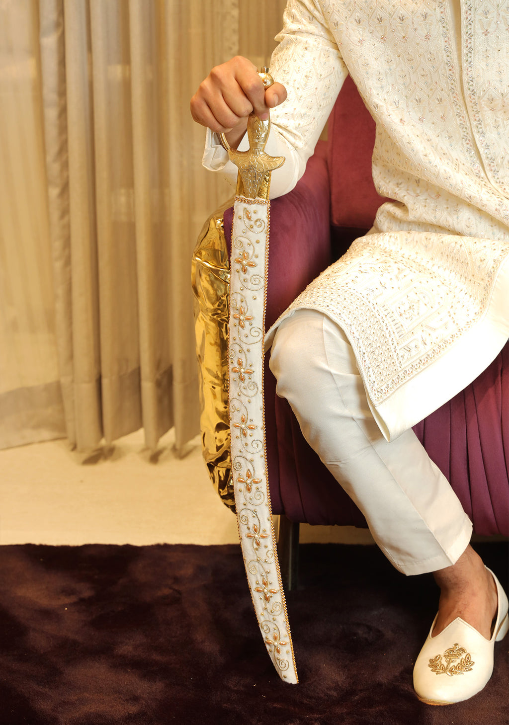 Gold-Hilt Embroidered Ceremonial Sword