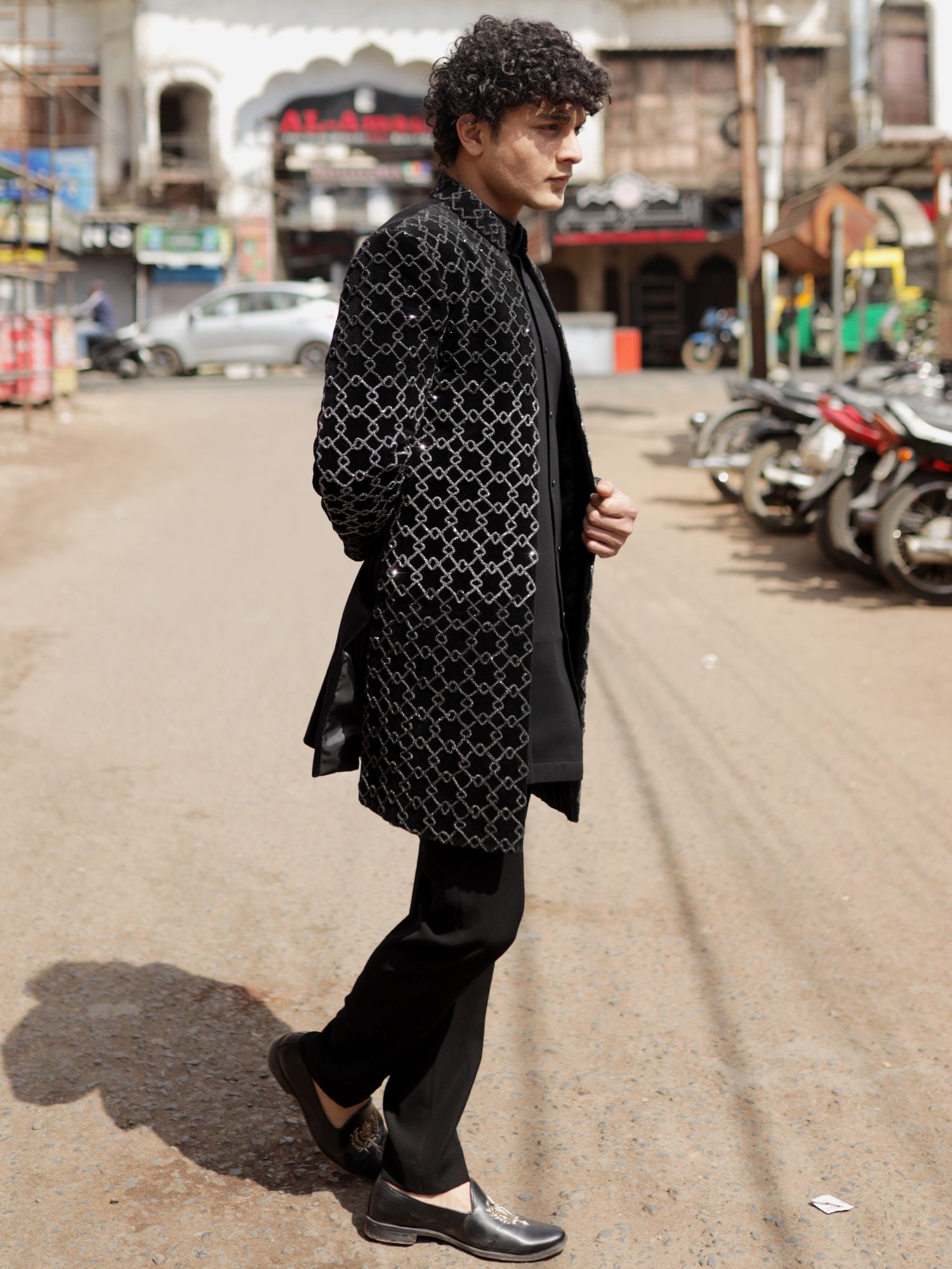 Midnight Lattice Indo-Western