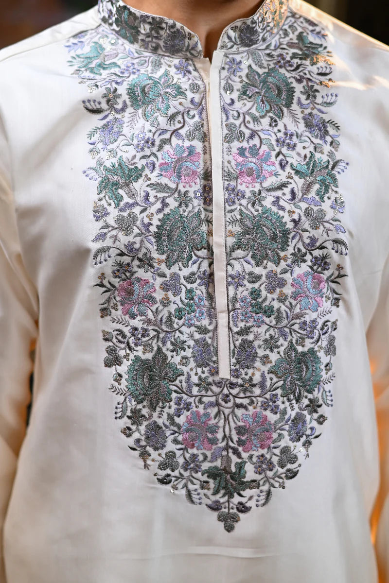 Grace Green Embroidery Off White Kurta Set