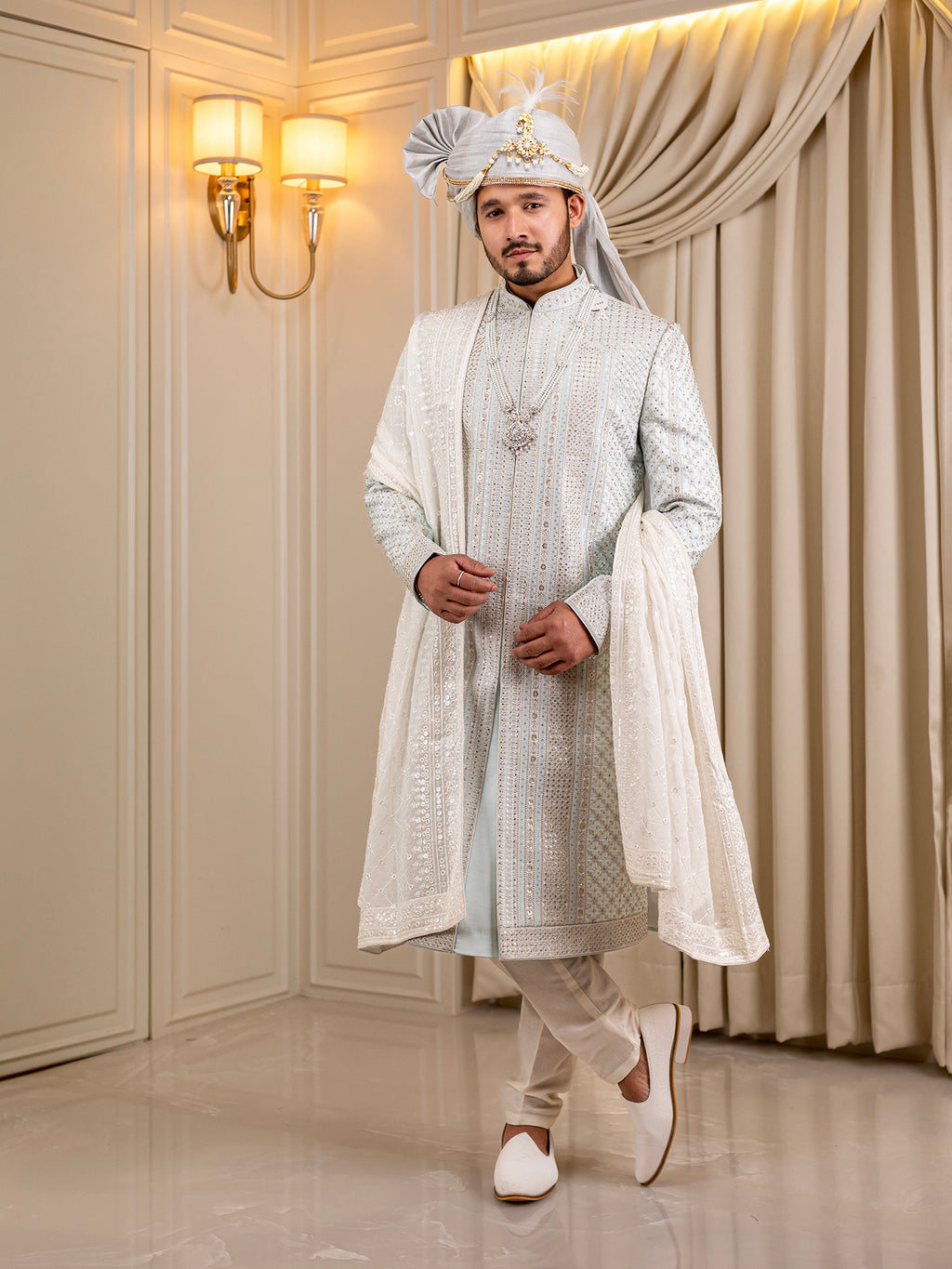 Lavesh's Luminous Linen Sherwani