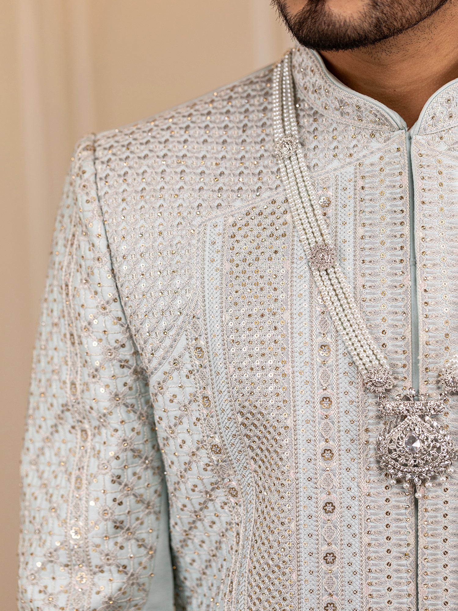 Lavesh's Luminous Linen Sherwani
