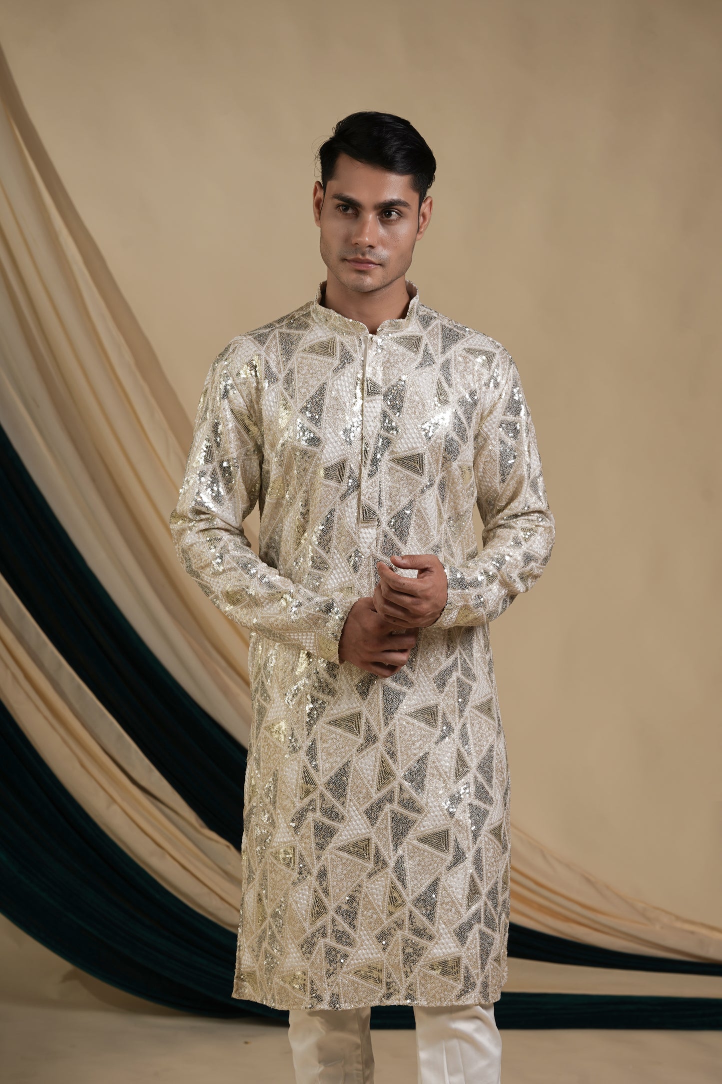 Ivory Paisley Embroidered Kurta Pajama